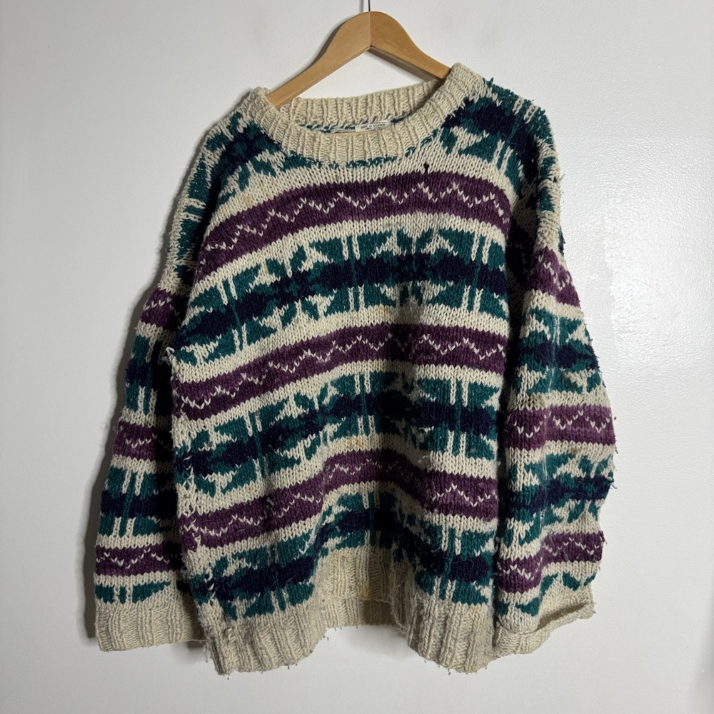 Vintage 100% Wool Sweater‎ Made in Ecuador Purple Green Patterned XL